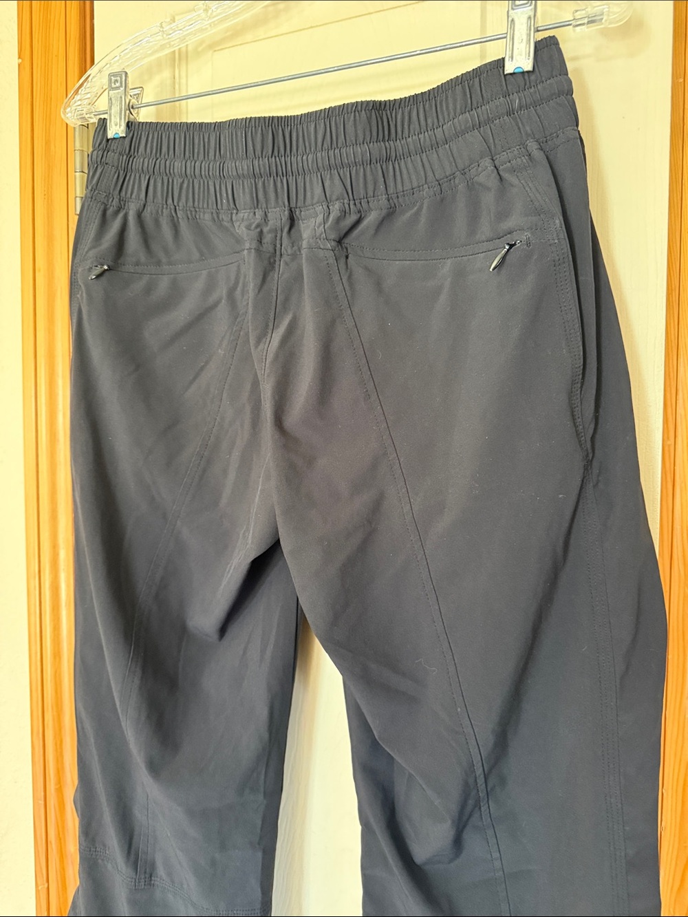 Athleta La Viva ruched joggers - Picture 6 of 8